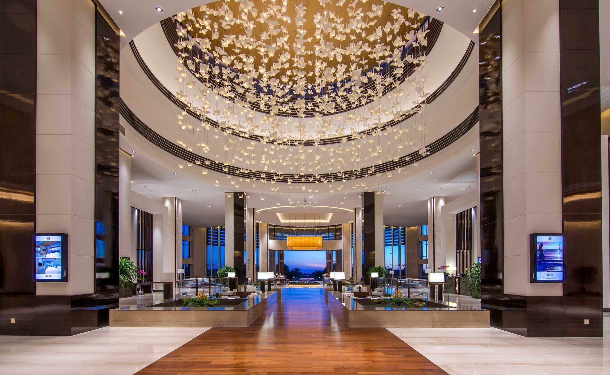 Thousand Cranes Sanya Yazhou Bay Int'L Exchange Centre,Curio By Hilton Buitenkant foto
